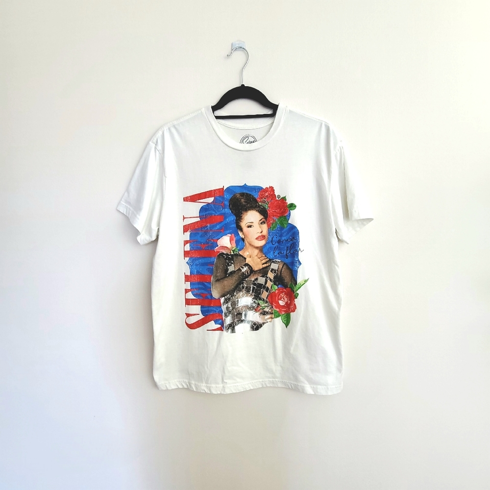 OFFICIAL Selena Quintanilla "Como La Flor" T-Shirt